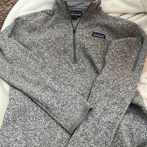 patagonia half zip🤍